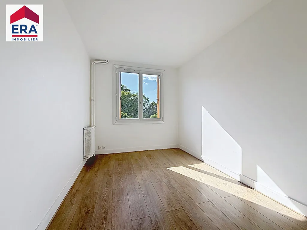 Pièces - Appartement Rénové avec Loggia à Ivry-sur-Seine