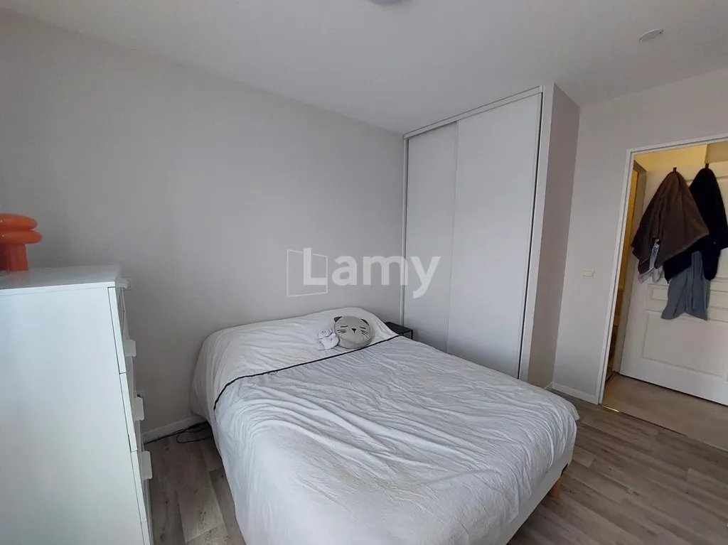 Chambres - Appartement Meublé avec Ascenseur entre Reims et Tinqueux