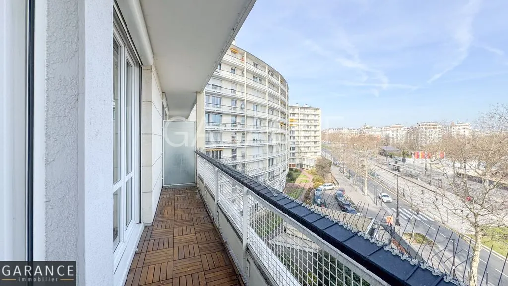 Balcon - Appartement Luxueux avec Balcon à Paris 12ème