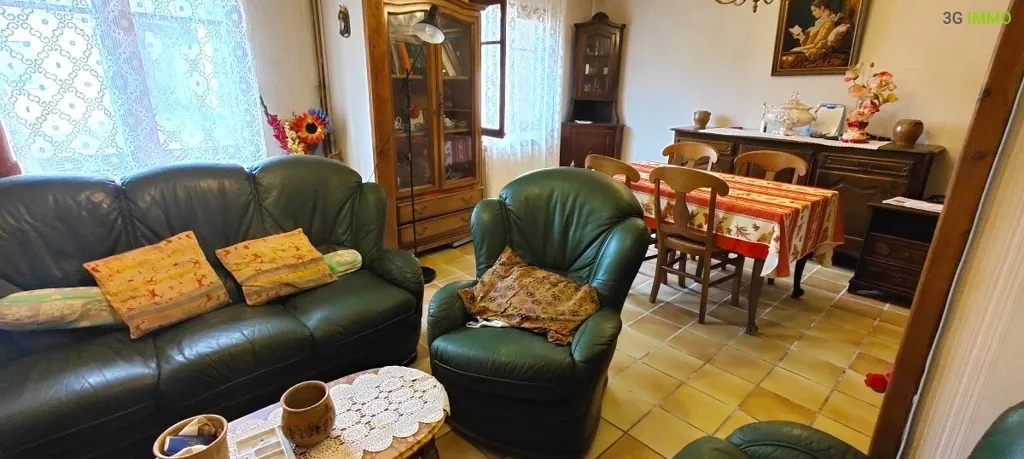 Soggiorno - Charming Village House with Workshop in Sumène