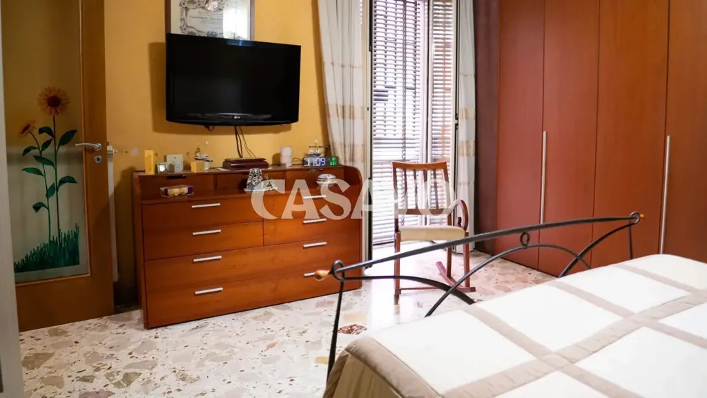 Magamistoad - Ground Floor Apartment with Terrace in Afragola