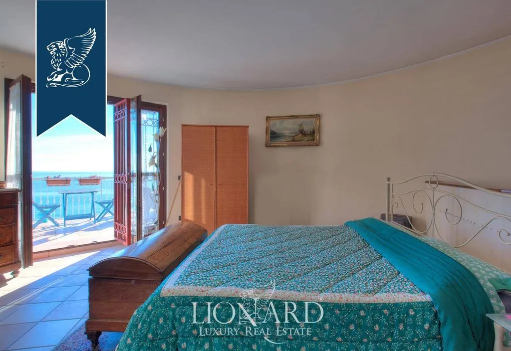 Chambres - Luxury Villa with Sea View in Ventimiglia