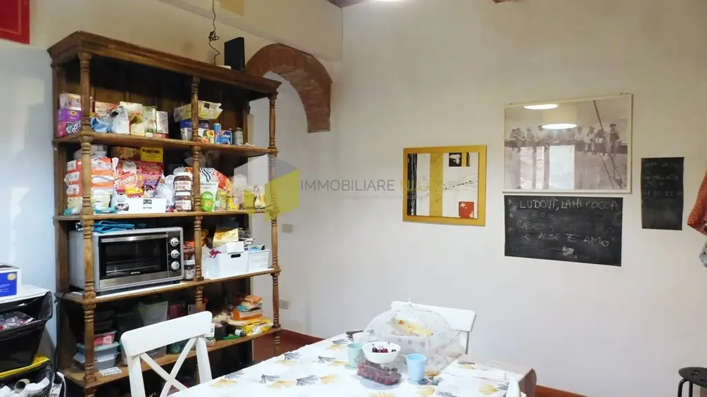 Salle à manger - Restored Apartment with Terrace in Pisa Centre