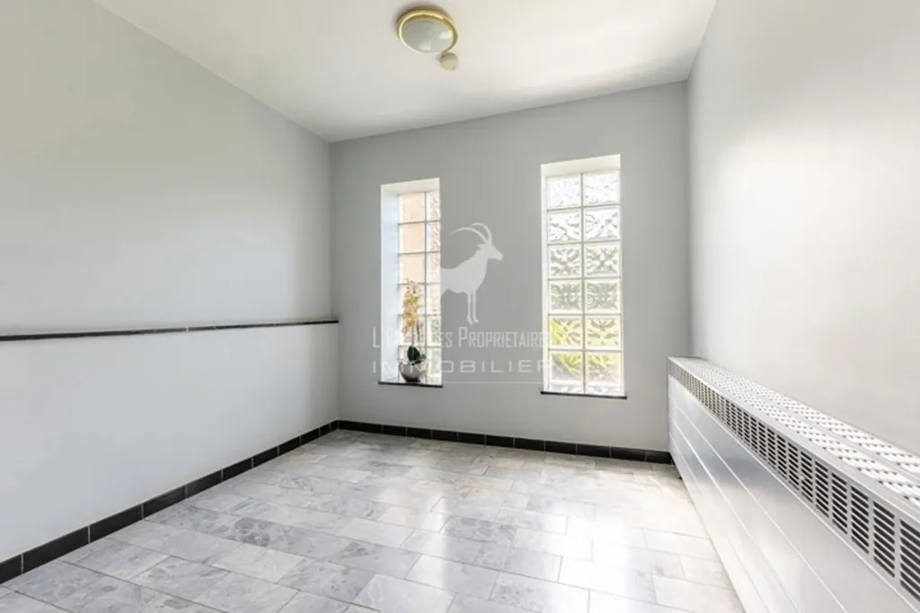Pièces - Appartement 3 chambres avec balcon à Gozée