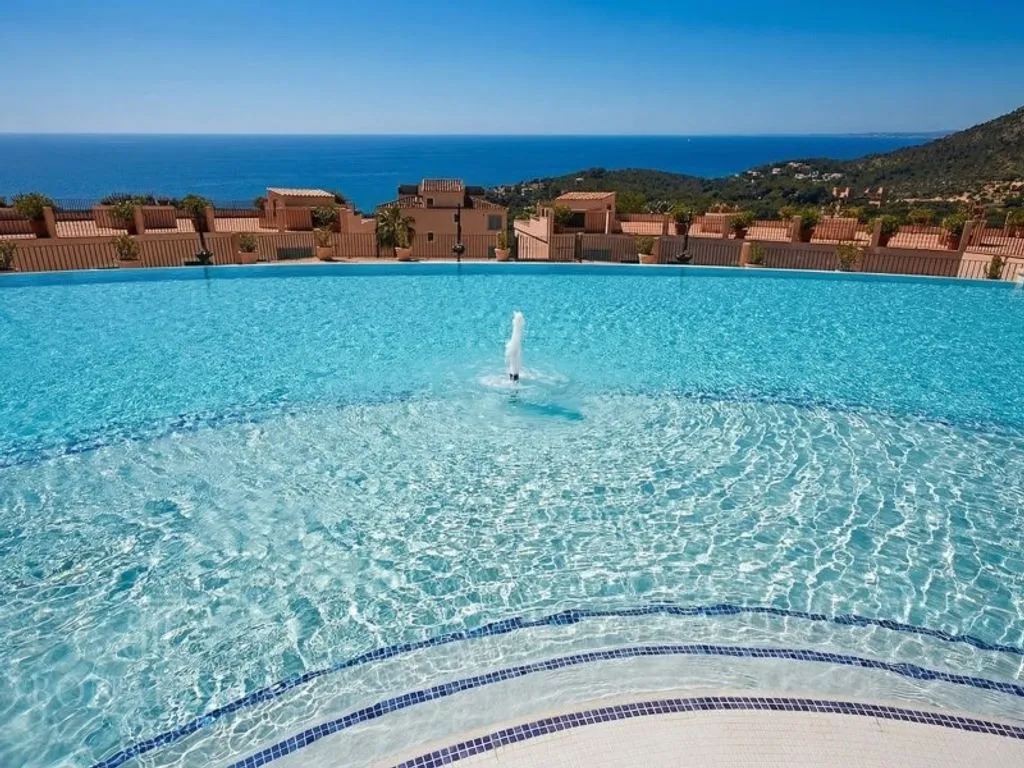Piscine - Luxury Flat with Private Garden in Calvià
