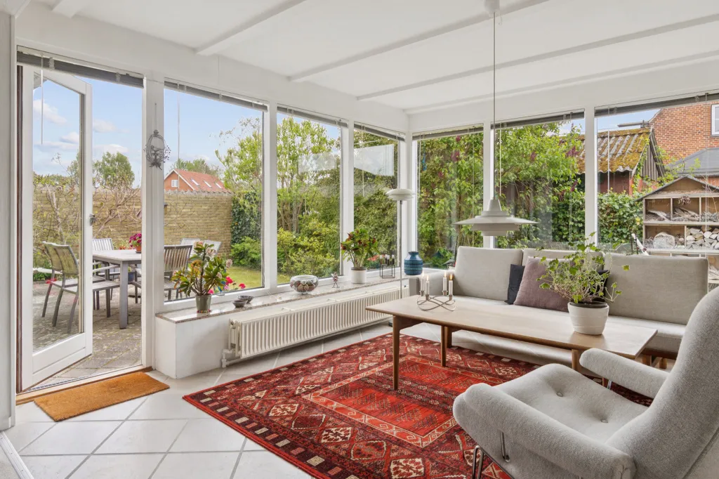 Terrazza - Gulstens Villa with Garden in Hvidovre