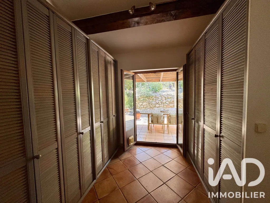 Pièces - Maison de Campagne avec Piscine à La Garde-Freinet