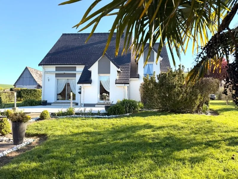 Extérieur - Maison Traditionnelle avec Piscine à 16 km de Dieppe