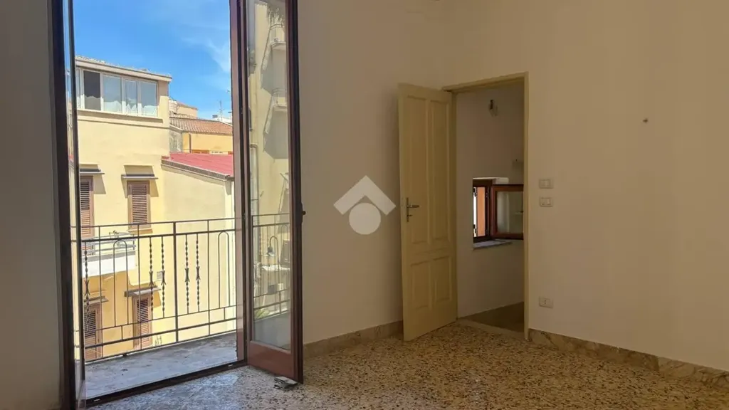 Toad - Independent House with Balconies in Alcamo