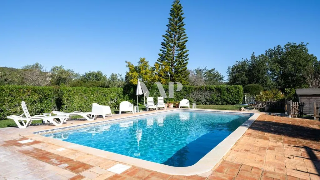 Piscine - Traditional Villa with Pool in Boliqueime