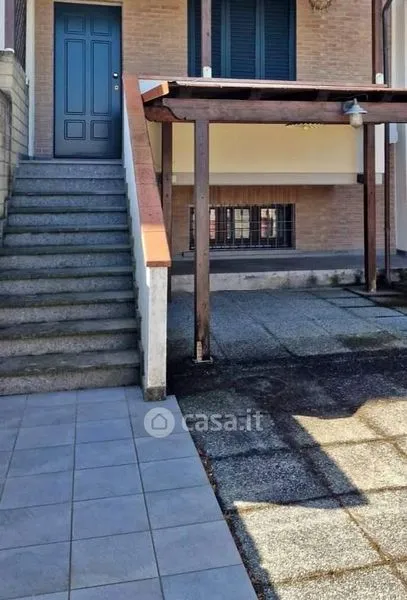 Välivaade - Terraced House with Courtyard in Cecina