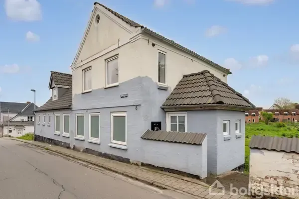 Välivaade - Modernised Villa with Classic Charm in Nordborg