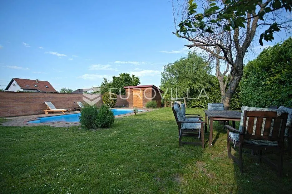 Bassein - Traditional House with Pool in Bilje