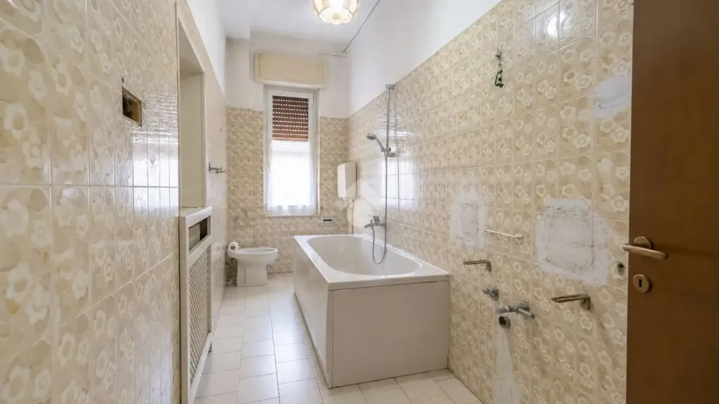 Vannitoad - Independent House with Private Courtyard in Desio