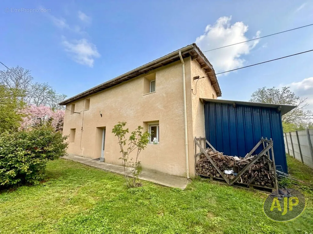 Extérieur - Maison Rénovée en Lisère de Forêt près de Bordeaux