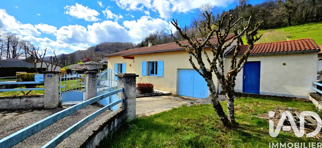 Extérieur - Maison de Plain-Pied avec Jardin à Saint-Simon