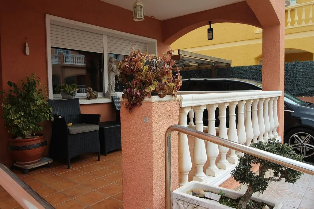 Terrazza - Terraced House with Terrace in Vilafant