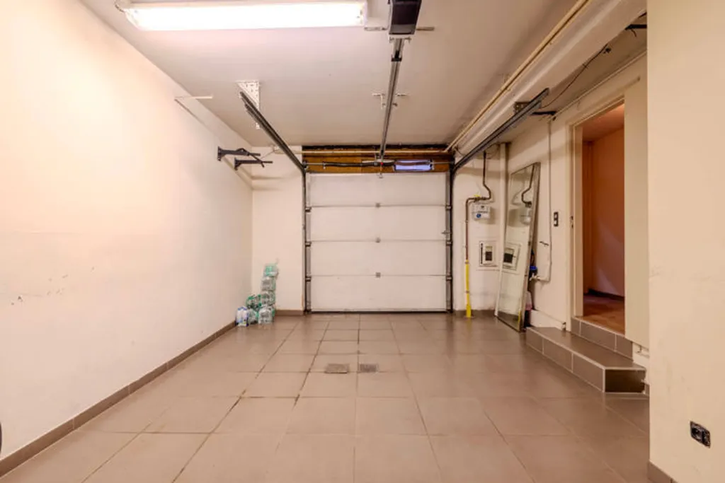 garage