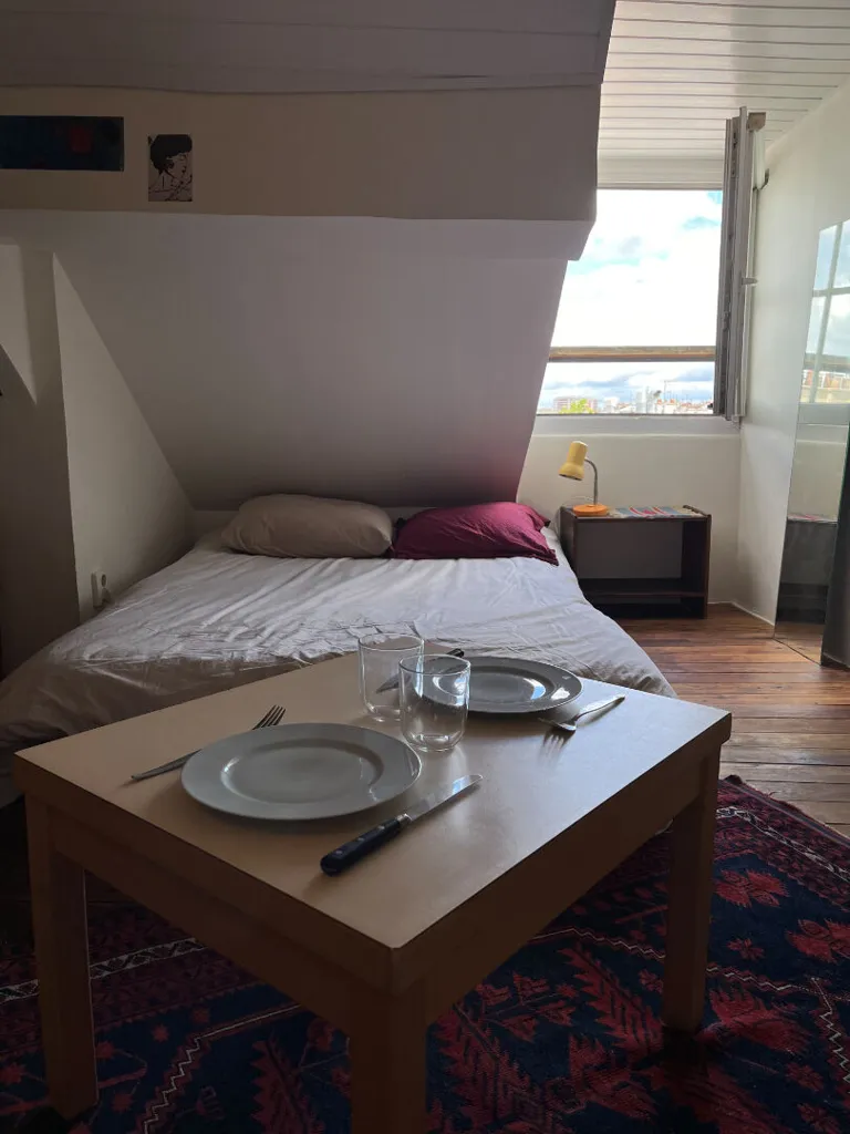 Chambres - Appartement avec Vue Dégagée à Paris Montmartre
