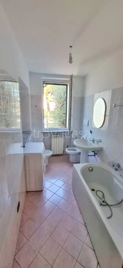 Bagni - Bright Apartment with Solar Panels in Grignasco