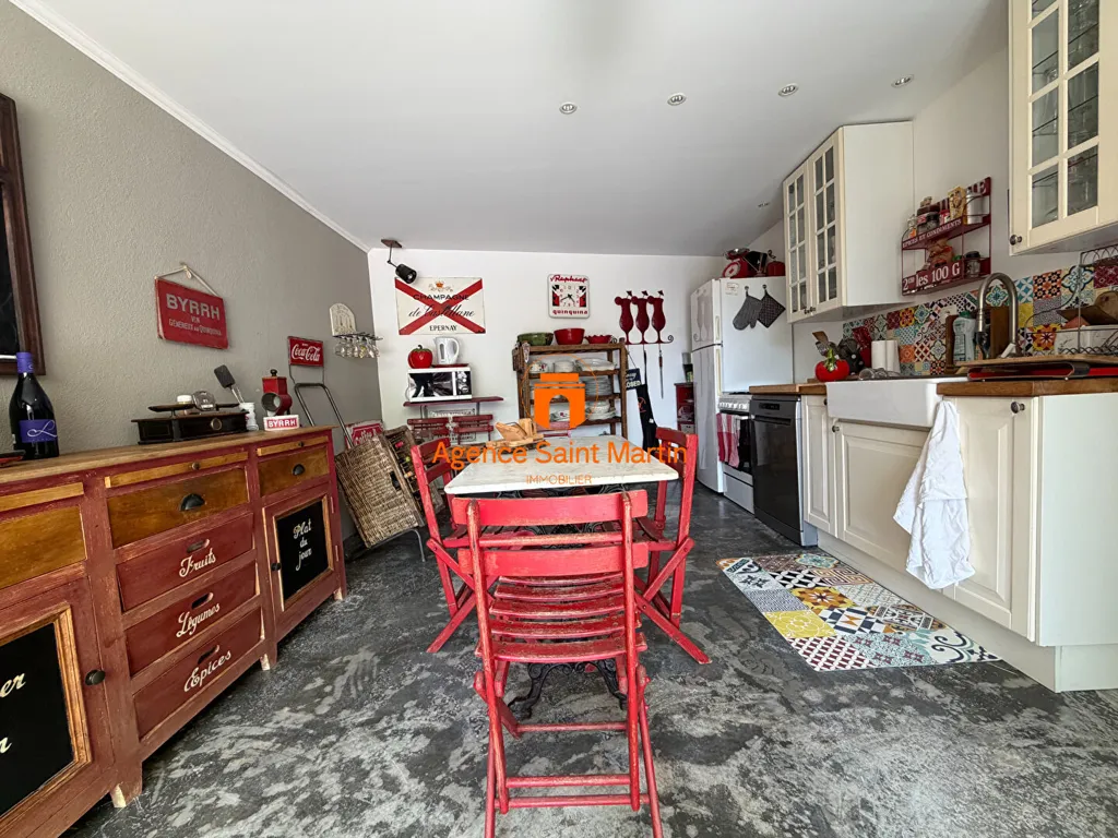 Cuisine - Maison Atypique avec Piscine à Montélimar