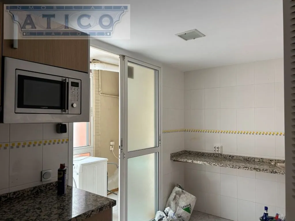 Kitchen - Apartment with Terrace in Navieste, Colores