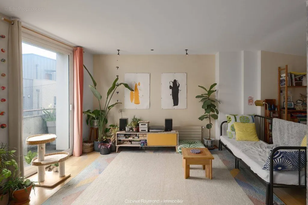 living_room