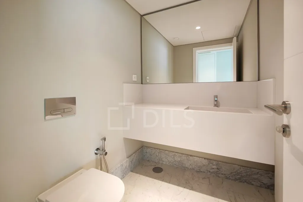 Bagni - 4-Bedroom House with Pool in Estoril