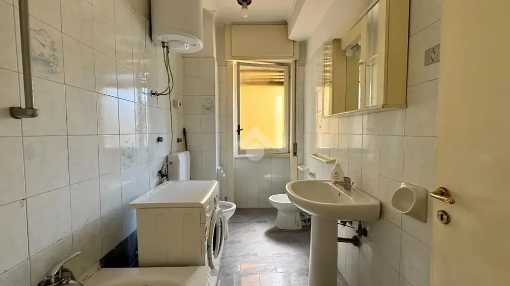 Bagni - Apartment with Balcony in Naples