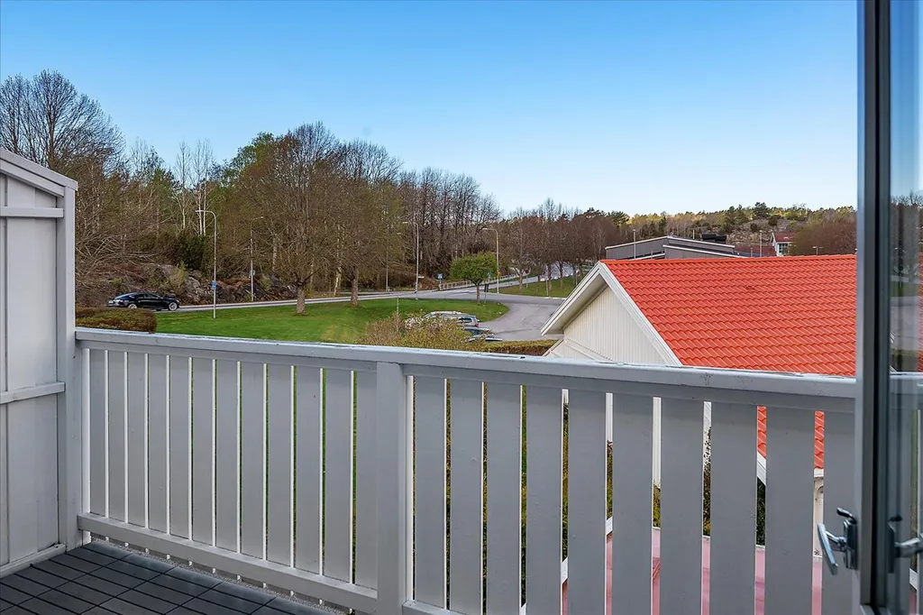 Rõdu - Apartment with Balcony in Central Strömstad