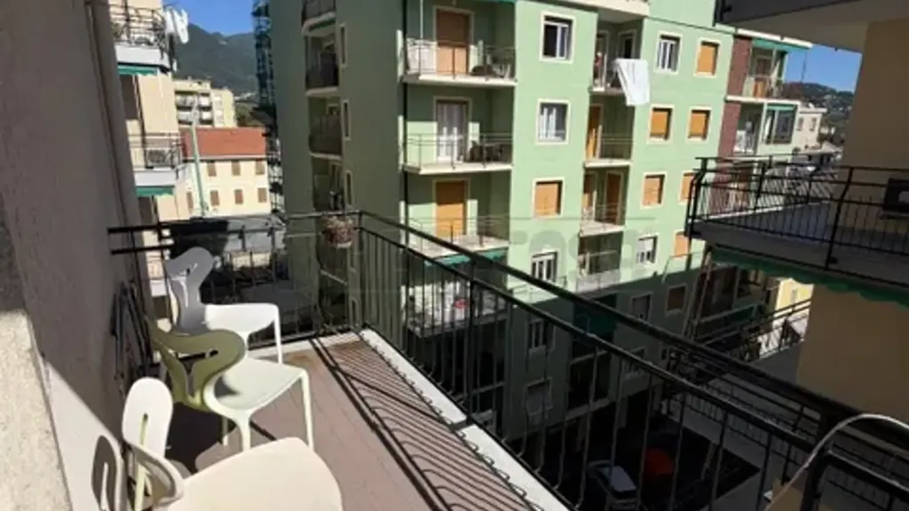 Balcon - Bright Apartment with Sea View in Loano