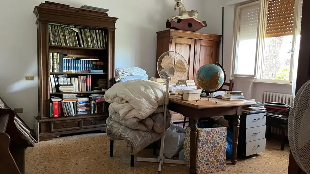 Kabinet - Duplex Apartment with Garden in Pisa