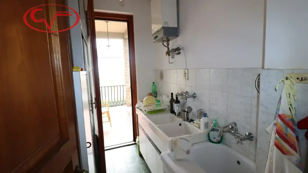 Salles de bain - Villa with Private Garden in Montevarchi