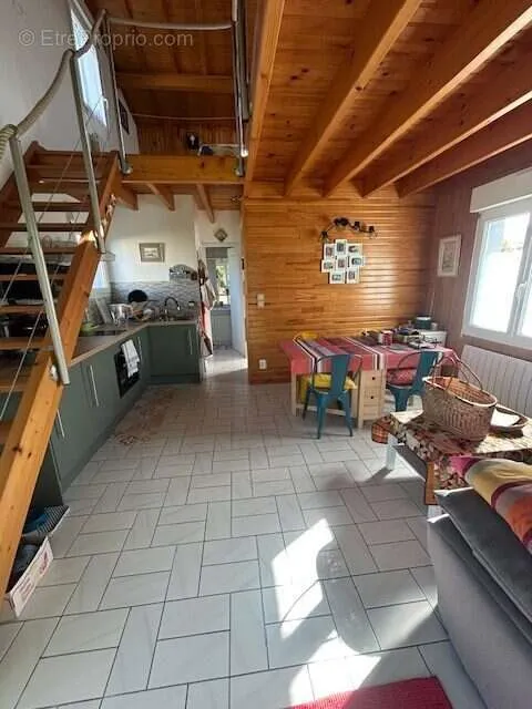 Elutuba - House with Balcony in Soulac-sur-Mer