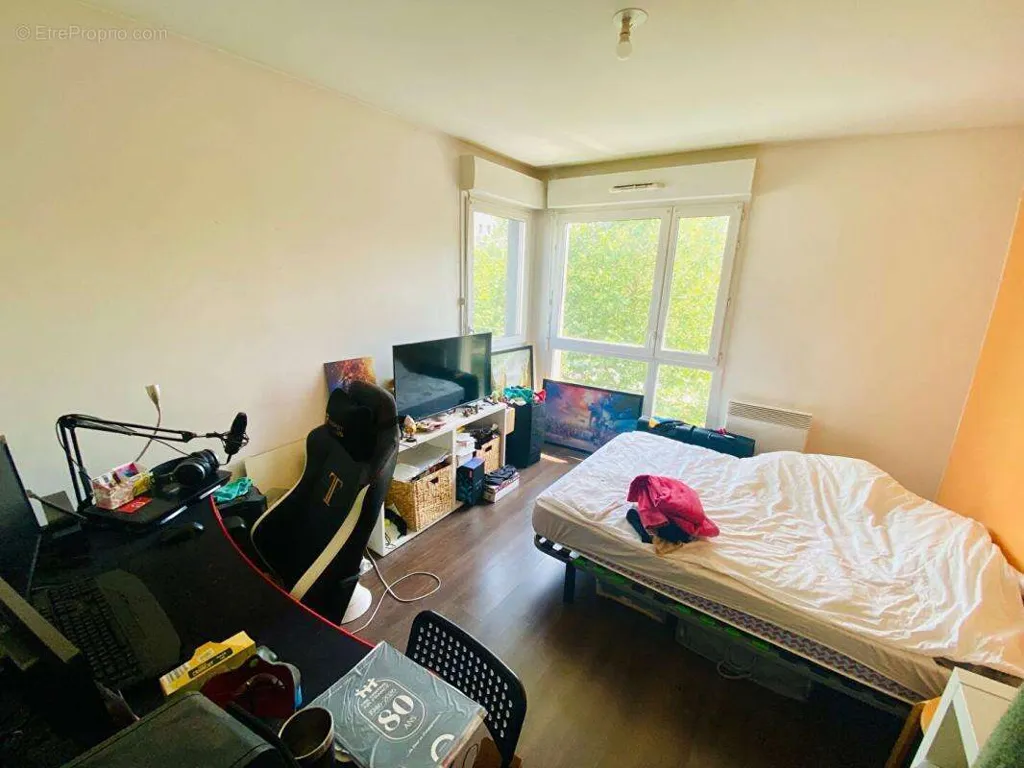 Camere da letto - 4-Bed Apartment with Balcony in Montévrain