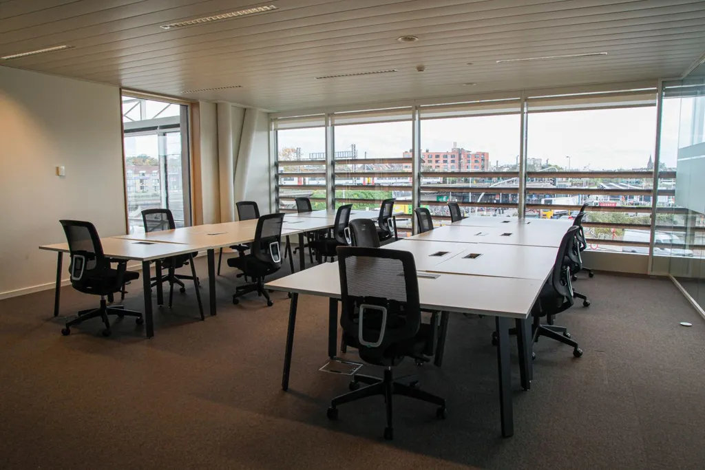 Kabinet - Office with Full Service in Gent